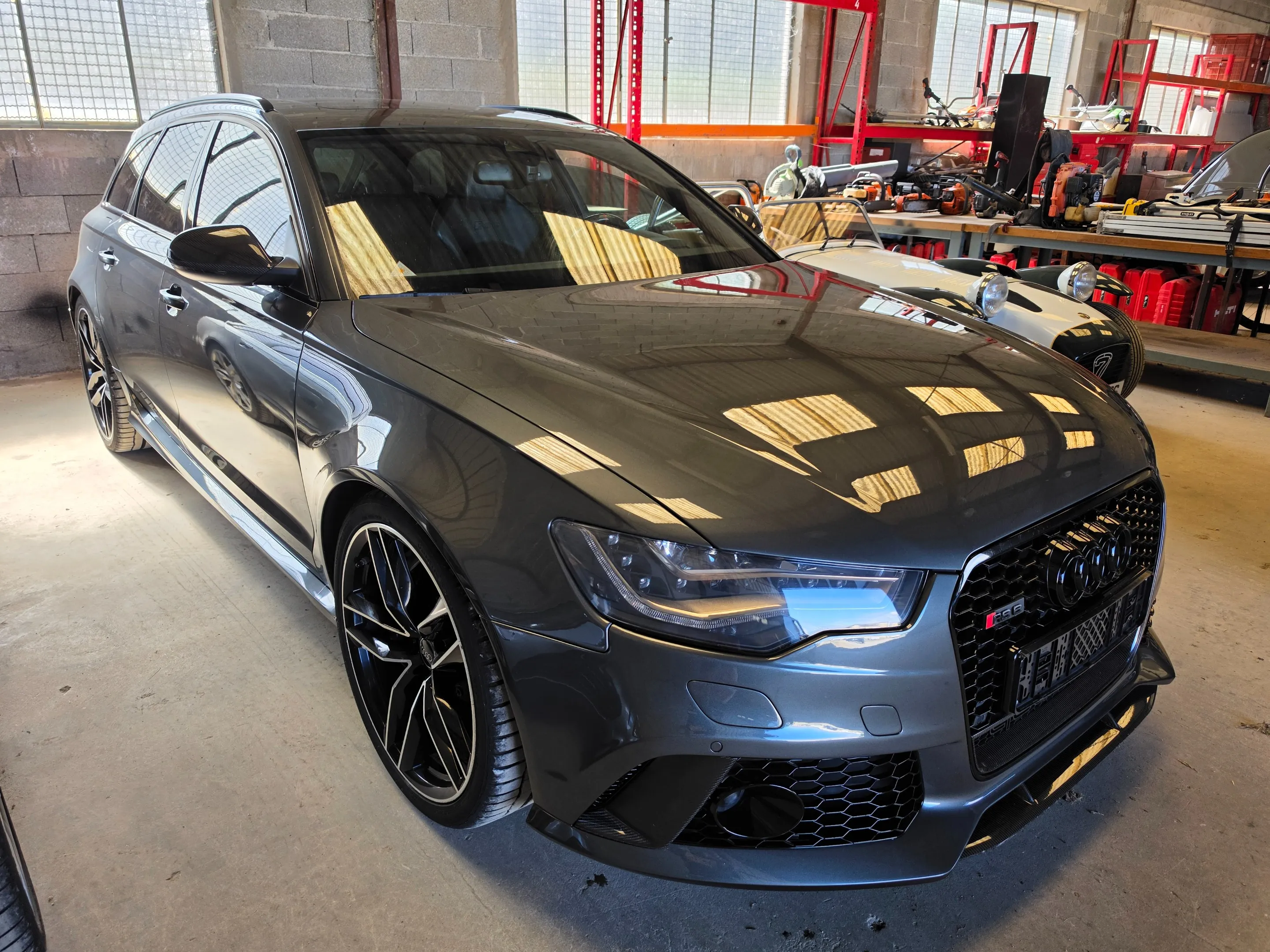 AUDI RS6 AVANT 4,0 V8 TFSI QUATTRO BVAUTO 560 CV